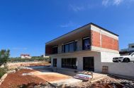 Kuće - Grad Krk - EKSKLUZIVNA URBANA VILA S BAZENOM I PANORAMSKIM POGLEDOM NA MORE, NA ATRAKTIVNOJ LOKACIJI!