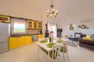 Apartmani - Grad Krk - ATRAKTIVAN APARTMAN S PANORAMSKIM POGLEDOM NA MORE, 600 M OD PLAŽE!