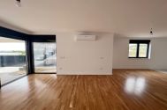 Apartmani - Grad Krk - ATRAKTIVAN APARTMAN S BAZENOM I POGLEDOM NA MORE, NA MIRNOJ LOKACIJI!